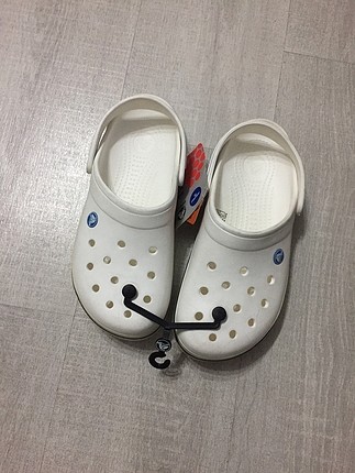 Crocs terlik