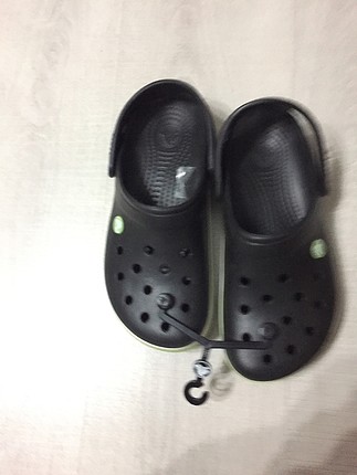 Crocs terlik