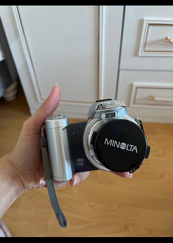 Beden Gri Minolta Dijital Kamera