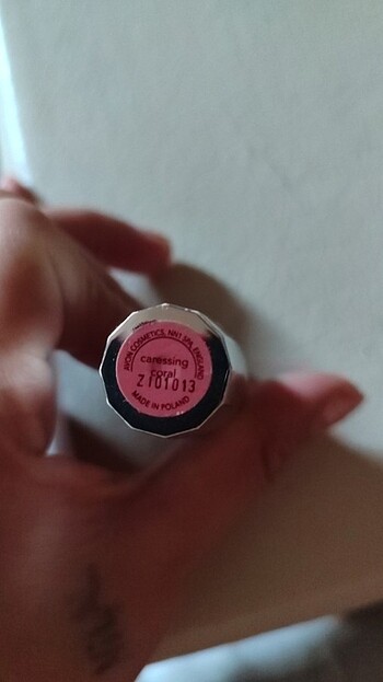  Beden kırmızı Renk Avon ruj çeşitleri şok fiyata
