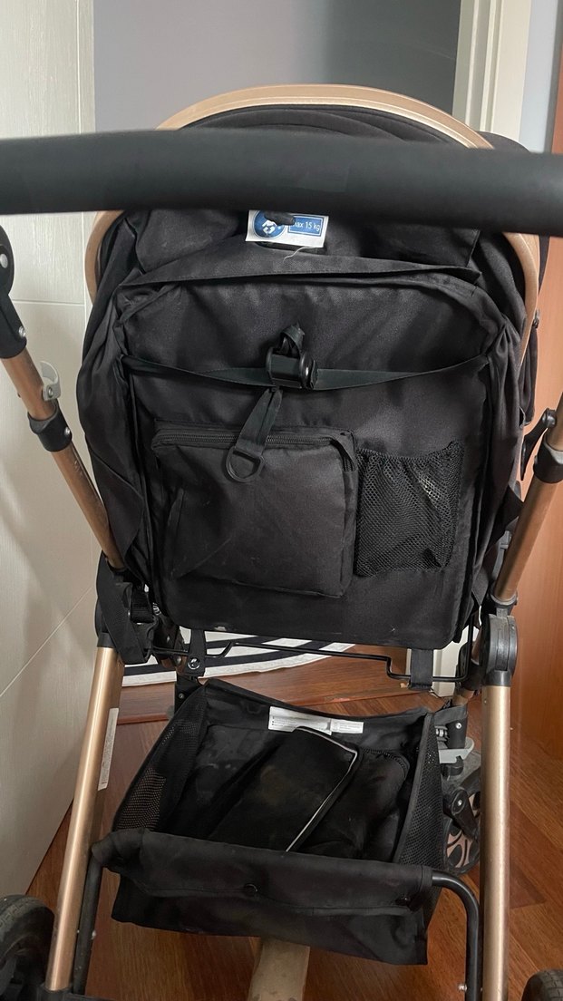 Siyah Bebek Arabası - Görsel 2