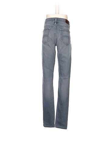 26 Beden Tommy Hilfiger Jean / Kot %70 İndirimli.