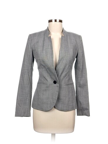 Zara Blazer %70 İndirimli.