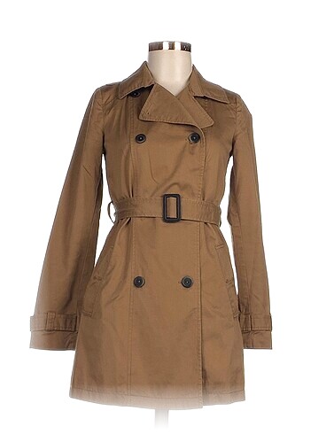Bershka Trenchcoat %70 İndirimli.