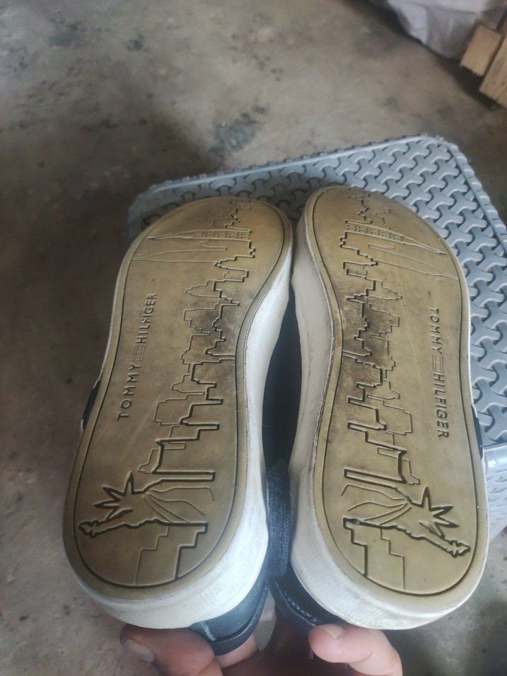 Gri ve Mavi Erkek Spor Ayakkabı Bağcıkları - Görsel 4