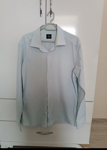 xl Beden 6 adet erkek gömlek