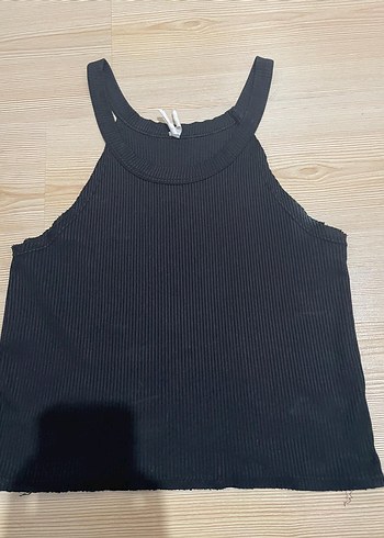 Siyah Yüksek Yakalı Kadın Atlet - Görsel 2