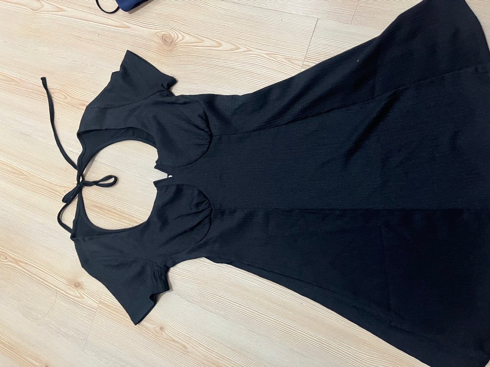 Siyah V Yakalı Mini Kadın Elbise - Görsel 3