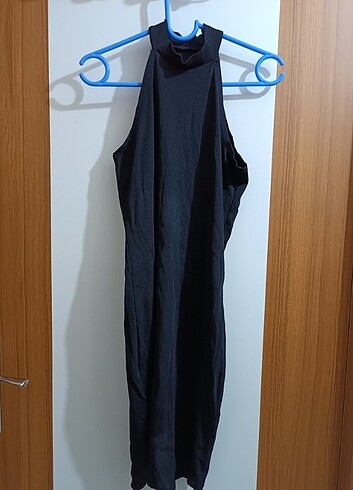Siyah Kalem Elbise