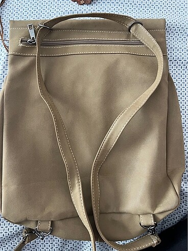 Sırt Çantası - Görsel 3