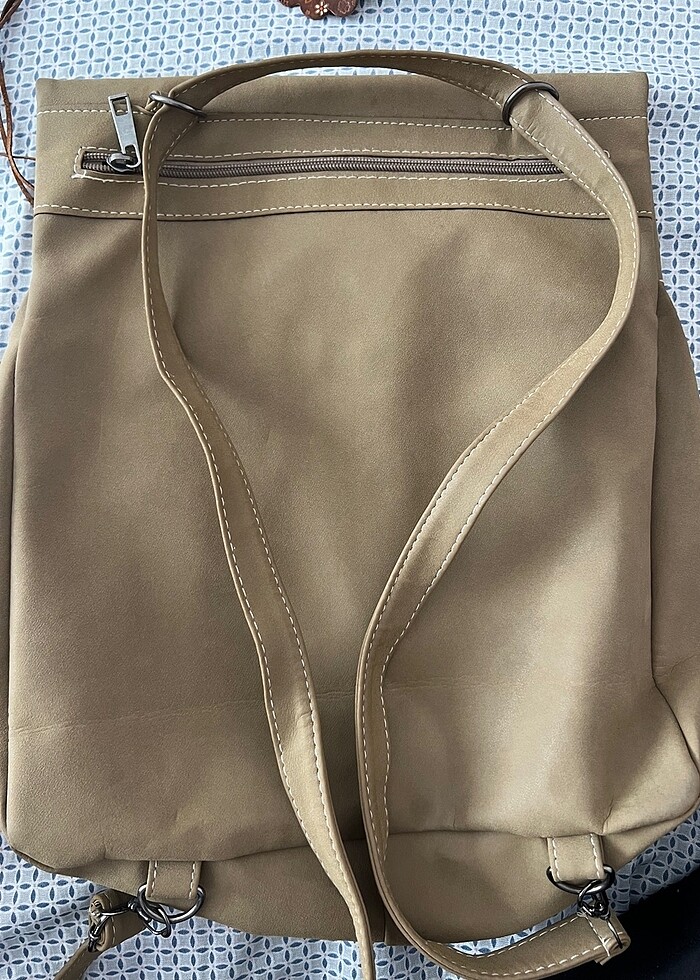 Sırt Çantası - Görsel 3