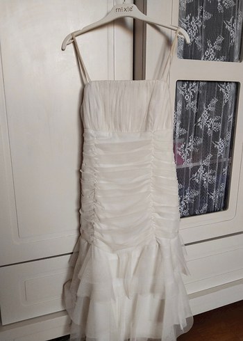 Bohem Tarzı Beyaz Uzun Askılı abiye elbise - Görsel 3