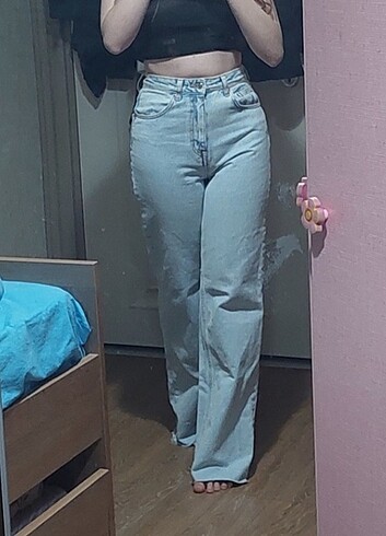 ZARA STRAIGHT JEAN 36 beden