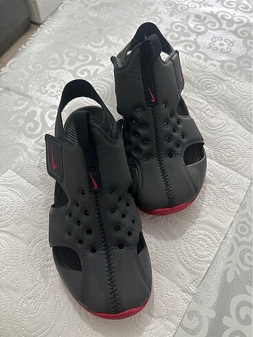 Kız- erkek çocuk Nike sandalet