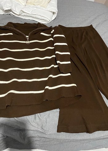 Fermuarlı Yarım Boğazlı Kahverengi Kadın Kazak - Görsel 2