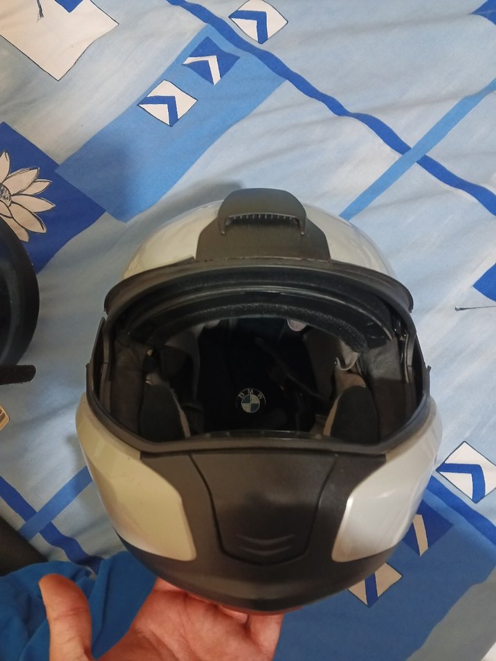 BMW Minimalist Beyaz Motosiklet Kaskı - Görsel 5