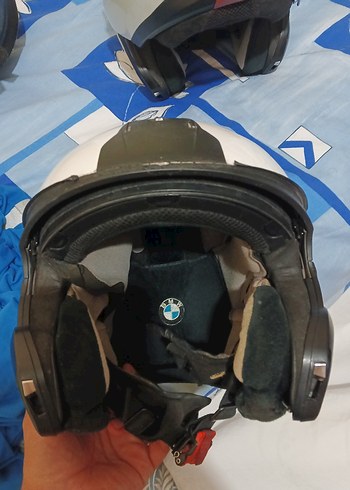 BMW Beyaz Minimalist Motosiklet Kaskı - Görsel 3