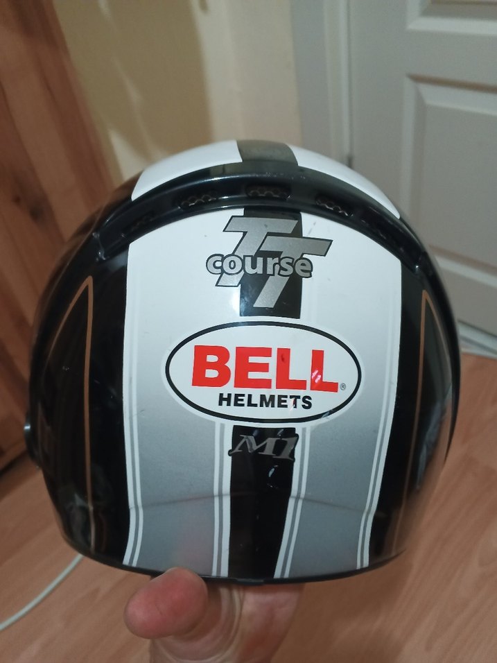 Bell m beden Beyaz Siyah Desenli Biker Kask - Görsel 5