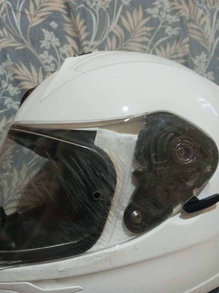 Scorpion Beyaz Seramik Motosiklet Kaskı - Görsel 3