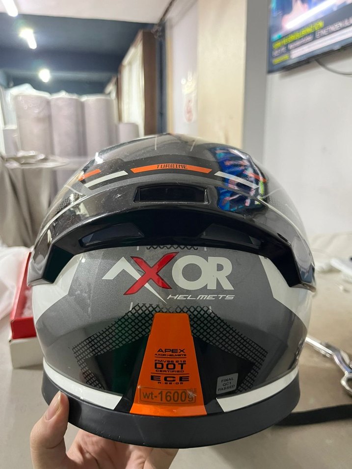 Axor Gri Baskılı Biker Motosiklet Kaskı - Görsel 2