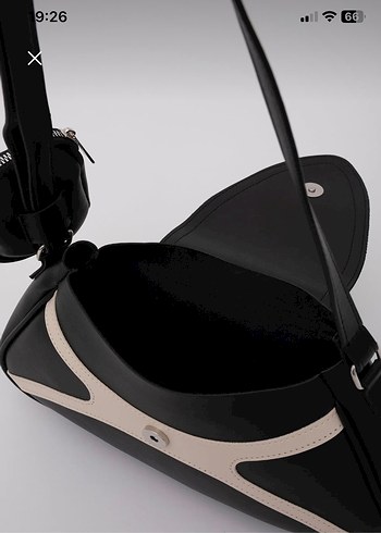 Siyah krem tek bölmeli kol çantası - Görsel 6