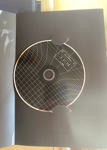 EXO KAI First mini album Y versiyon K-pop - Görsel 3