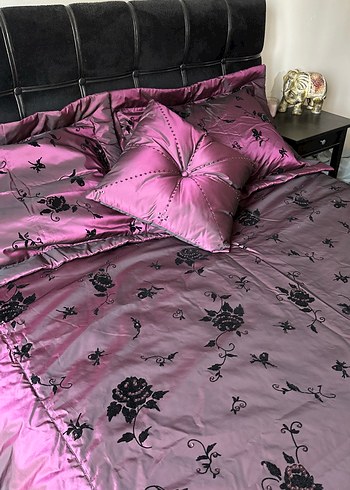 Mor Nakışlı Yatak Örtüsü Kervan marka - Görsel 4