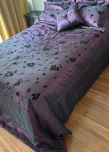 Mor Nakışlı Yatak Örtüsü Kervan marka - Görsel 3