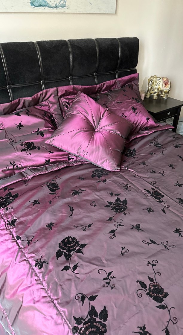 Mor Nakışlı Yatak Örtüsü Kervan marka - Görsel 4