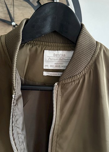 Düğmeli Bej Kadın Ceket - Görsel 3