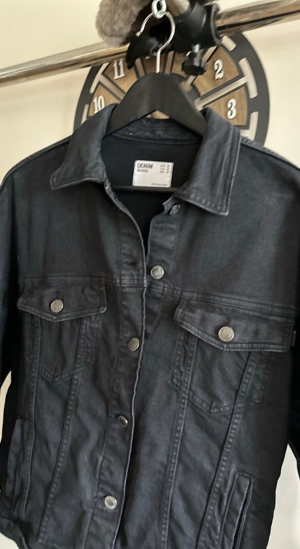 Siyah Düğmeli Kadın Denim Ceket - Görsel 2