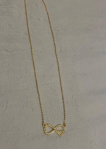 Altın Renk Zincir Detaylı Minimalist Kolye - Görsel 2