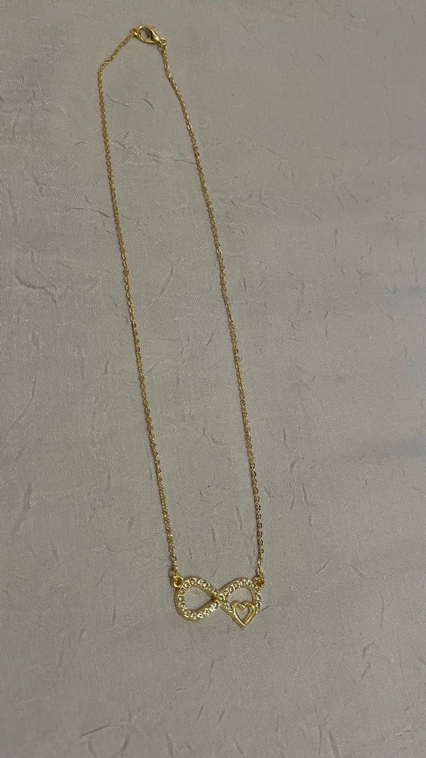 Altın Renk Zincir Detaylı Minimalist Kolye - Görsel 2