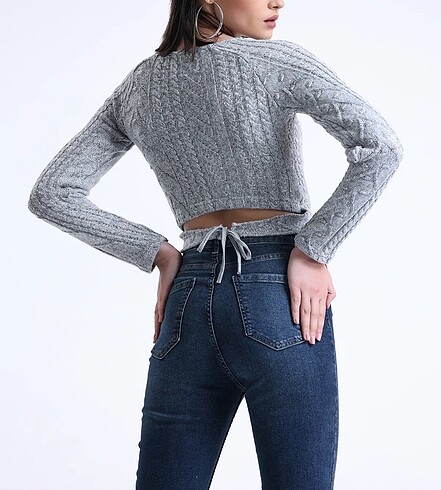 Bershka Gri crop kazak