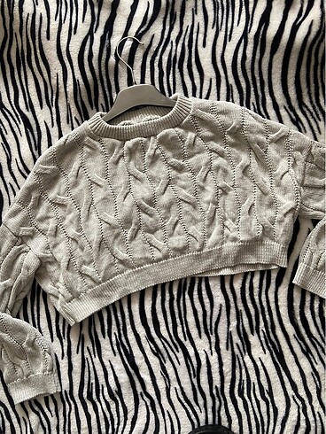 Bershka Gri crop kazak