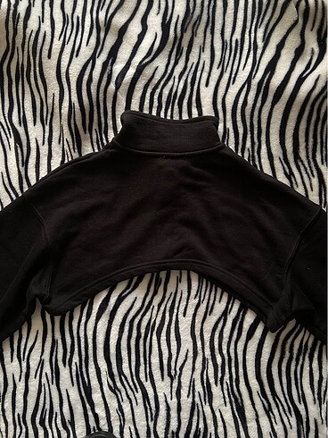 s Beden Bershka crop üst