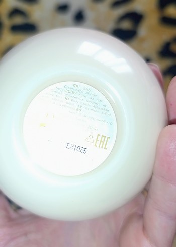 Oriflame Amber Elixir Parfümlü Vücut Kremi 250 ml - Görsel 3