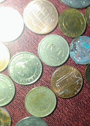 Parlak Altın ve Gümüş Renkli Bozuk Para Seti - Görsel 6