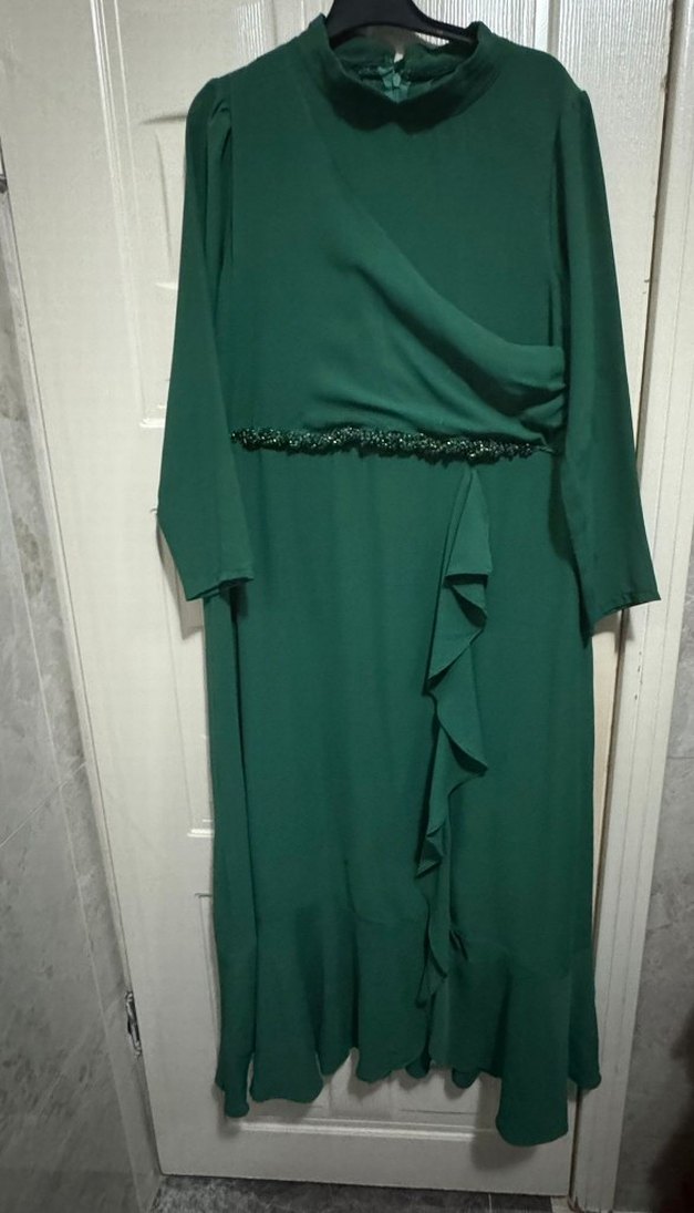 Uzun Yeşil Drapeli Kadın Abiye Elbise - Görsel 2