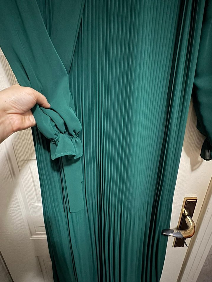 Yeşil Pileli Uzun Bohem Elbise - Görsel 4