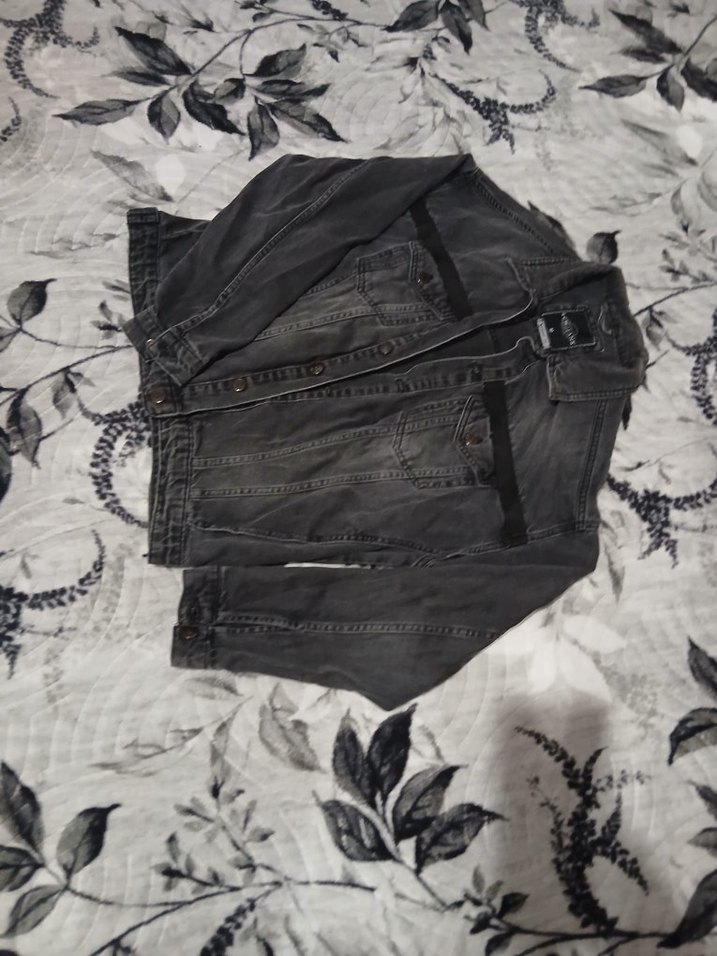 Gri Düğmeli Kadın Denim Ceket - Görsel 3