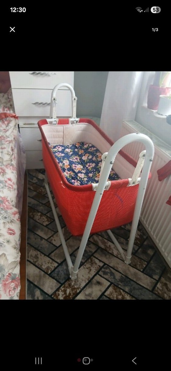 Renkli Kırmızı Bebek Beşiği - Görsel 2