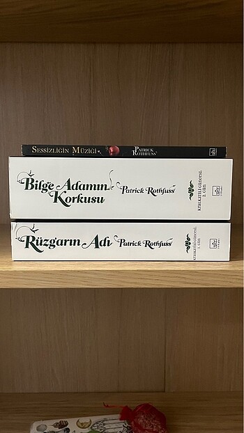 Patrick rothfuss kralkatili güncesi tam set