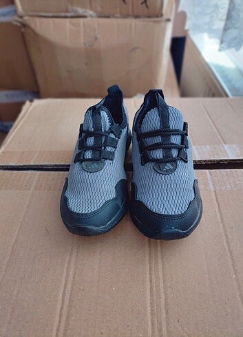 Adidas Çocuk Ayakkabı 