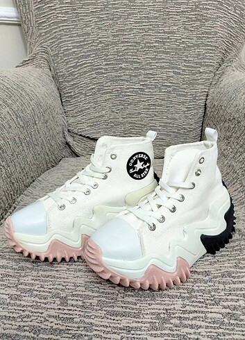 Converse Kadın Spor Ayakkabı