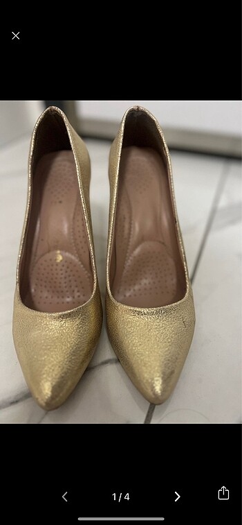 Gold Kalın Topuklu Ayakkabı