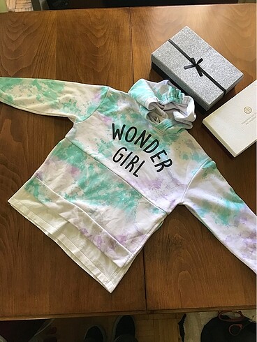 Bershka Kapüşonlu sweatshirt