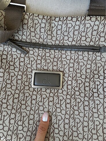 Beden Calvin Klein çanta