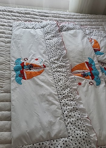 Nakışlı Beyaz Çocuk Uyku Seti - Görsel 2