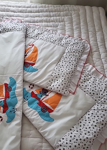 Nakışlı Beyaz Çocuk Uyku Seti - Görsel 3